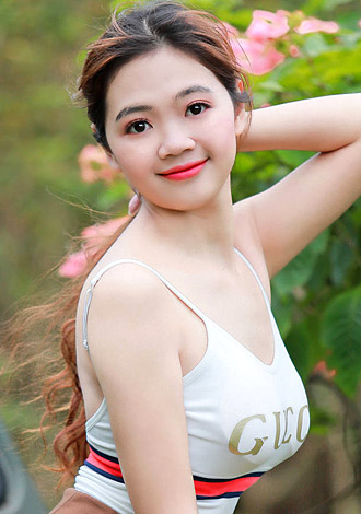 Gorgeous member profiles: THI THUY TIEN(Sophia) from Ho Chi Minh City, member lone Asian