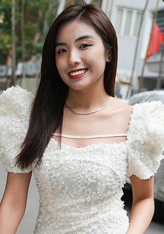 Gorgeous member profiles: CONG DÃN （hong) from Ha Noi, dating Vietnam member