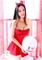 Hundreds of beauties: China Member Hely