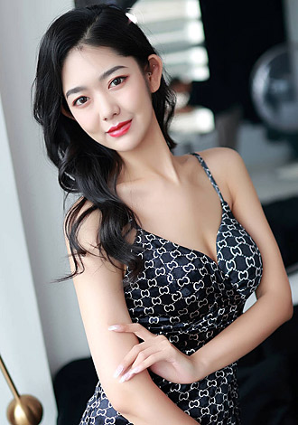 Gorgeous profiles pictures: Ning(Linda) from Shanghai, Asian member for dating partner