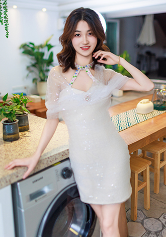 Gorgeous profiles only: Ziyao, dating, romantic companionship, Asian member